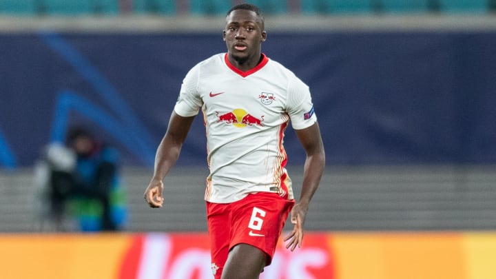 Liverpool sắp c&oacute; trung vệ h&agrave;ng đầu Bundesliga - Ảnh 1