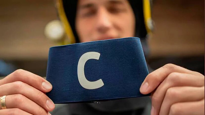 Đ&atilde; c&oacute; kết quả đấu gi&aacute; băng đội trưởng bị Ronaldo n&eacute;m - Ảnh 1