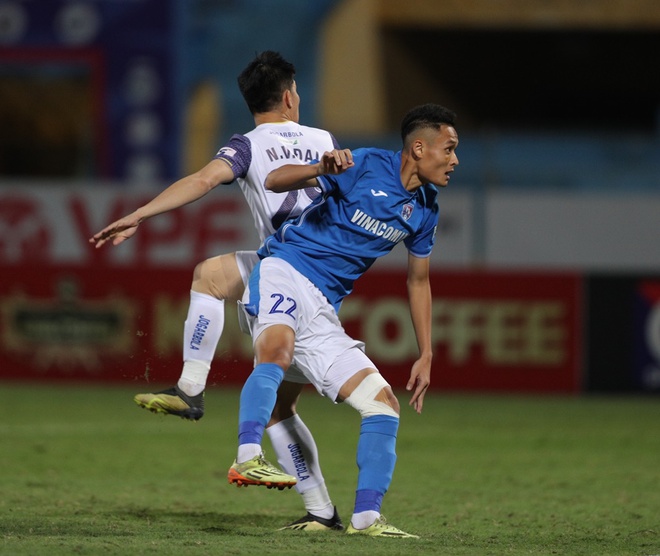 L&yacute; do h&agrave;i hước khiến c&aacute;c cầu thủ Than Quảng Ninh vẫn chưa nhận được trợ cấp 4,5 tỷ - Ảnh 1