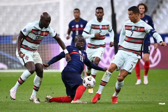 EURO 2021 cho c&aacute;c đội thay 5 cầu thủ mỗi trận - Ảnh 1