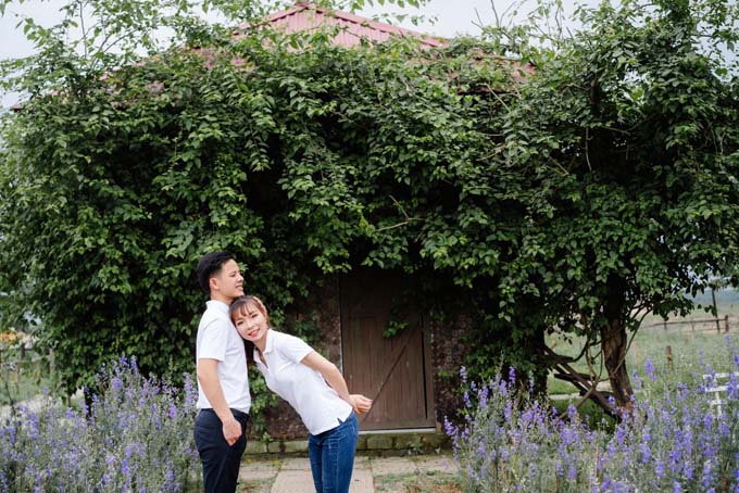 Tuyển thủ b&oacute;ng đ&aacute; nữ Việt Nam l&ecirc;n xe hoa về nh&agrave; chồng - Ảnh 5