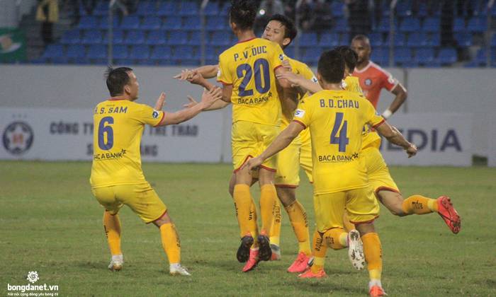 Chuyển nhượng V-League: SLNA chuẩn bị chia tay 15 cầu thủ - Ảnh 1