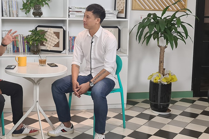 Top những HLV b&oacute;ng đ&aacute; sở hữu nhiều h&igrave;nh xăm nhất: Ryan Mason chưa l&agrave; g&igrave;! - Ảnh 7