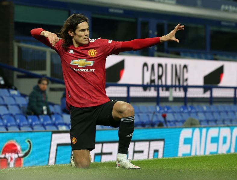 Cavani đồng &yacute; ở lại MU ngay trước trận gặp Aston Villa? - Ảnh 1