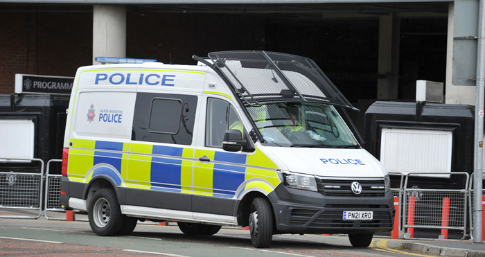 MU tăng cường an ninh trước hai trận đấu với Leicester v&agrave; Liverpool - Ảnh 2