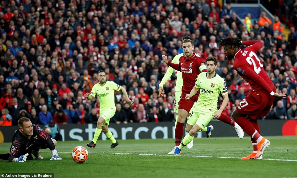 Top 10 m&agrave;n ngược d&ograve;ng kinh điển ở trận lượt về trong lịch sử Champions League - Ảnh 2