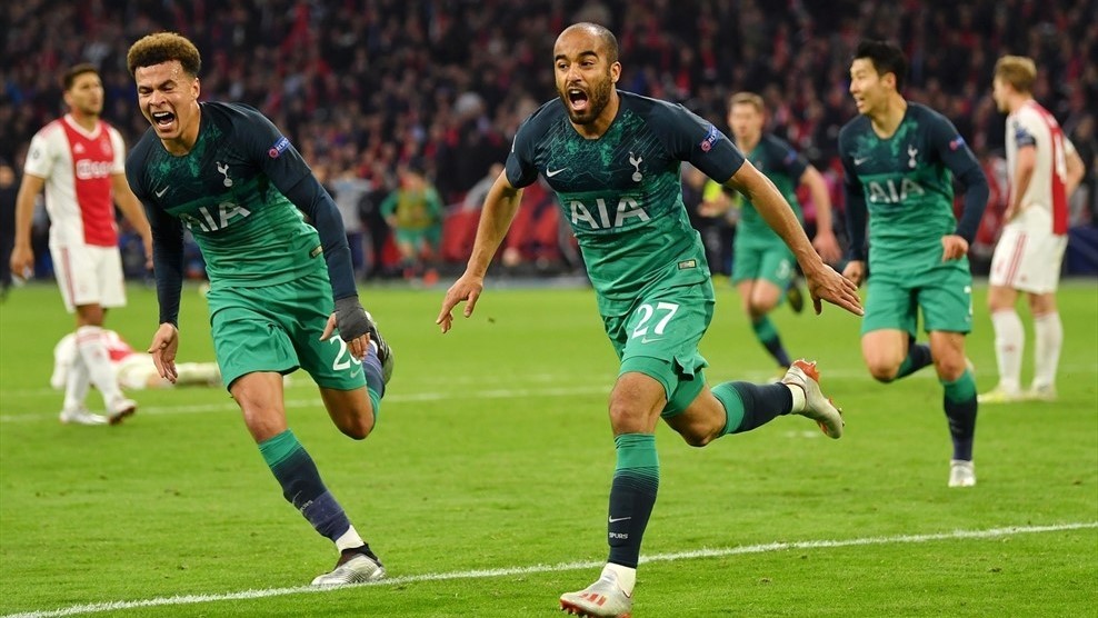 Top 10 m&agrave;n ngược d&ograve;ng kinh điển ở trận lượt về trong lịch sử Champions League - Ảnh 9