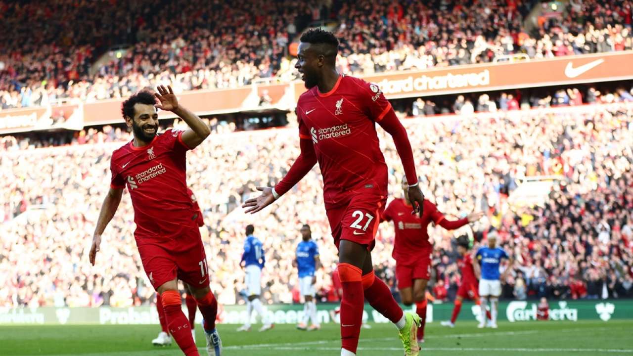 Bản tin s&aacute;ng 25/4: Barca 