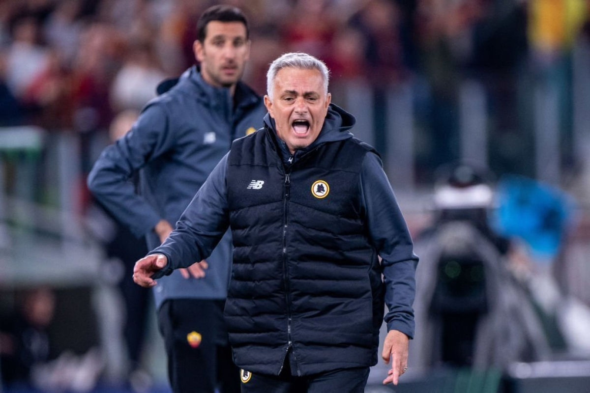 Bản tin s&aacute;ng 6/5: Mourinho lập kỳ t&iacute;ch lịch sử; Ten Hag chốt người thay Wan-Bissaka - Ảnh 2