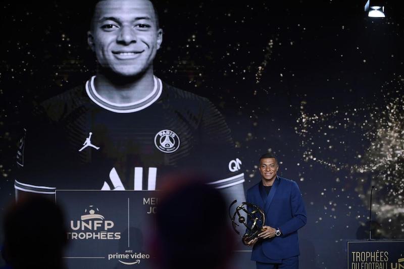 Tin PSG 16/5: Mbappe đưa ra th&ocirc;ng b&aacute;o về tương lai; Messi thiết lập cột mốc vĩ đại - Ảnh 2
