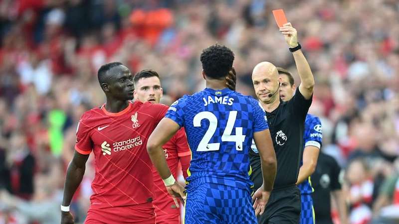 5 CLB nhận nhiều thẻ đỏ nhất lịch sử Premier League: Số 1 chuy&ecirc;n n&oacute;i về đ&aacute; đẹp - Ảnh 3