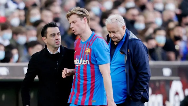 Xavi ra điều kiện để De Jong sang Man United - Ảnh 2