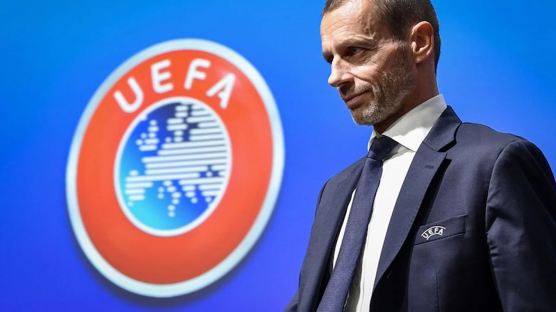 Kh&ocirc;ng được dự Champions League, sếp lớn Man United vẫn đ&ograve;i quyền lợi khiến NHM cho&aacute;ng v&aacute;ng - Ảnh 2