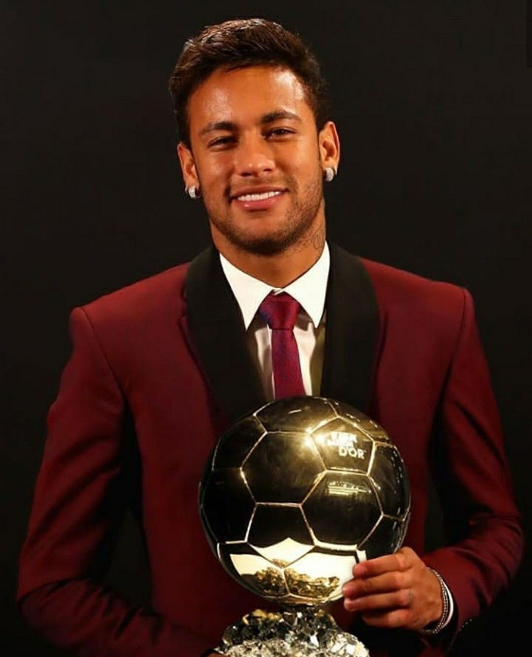 Cựu sao Man United tin Neymar c&ograve;n cơ hội gi&agrave;nh Quả B&oacute;ng V&agrave;ng - Ảnh 2