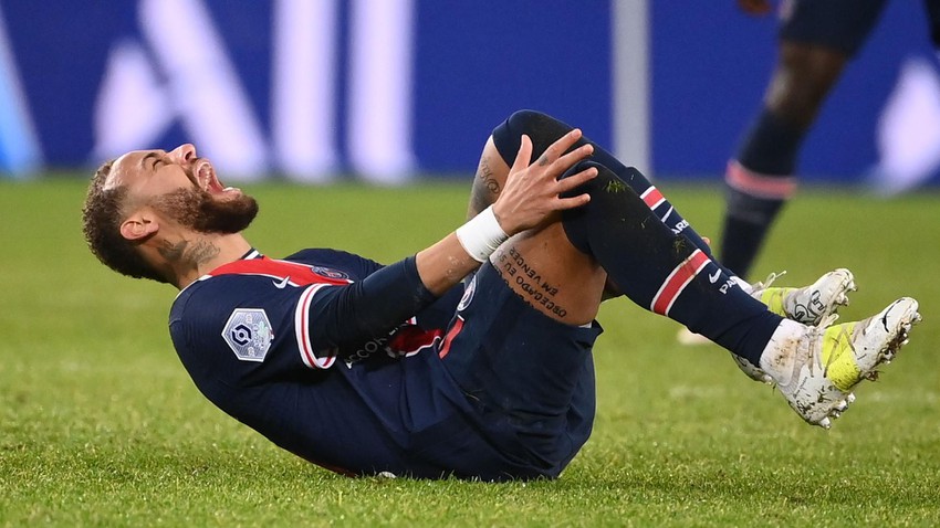 Neymar bị PSG đối xử phũ ph&agrave;ng l&agrave; v&igrave; 