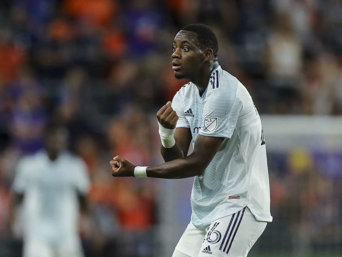 Man United chi&ecirc;u mộ thần đồng 18 tuổi thay Greenwood - Ảnh 1