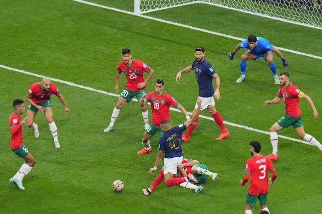 Top 5 cầu thủ xuất sắc nhất b&aacute;n kết World Cup 2022 - Ảnh 4