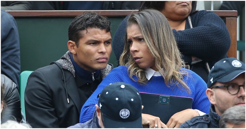 Vợ Thiago Silva chỉ tr&iacute;ch dữ dội c&aacute;c cầu thủ Chelsea - Ảnh 1