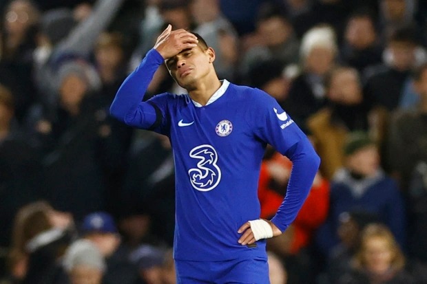 Vợ Thiago Silva chỉ tr&iacute;ch dữ dội c&aacute;c cầu thủ Chelsea - Ảnh 2
