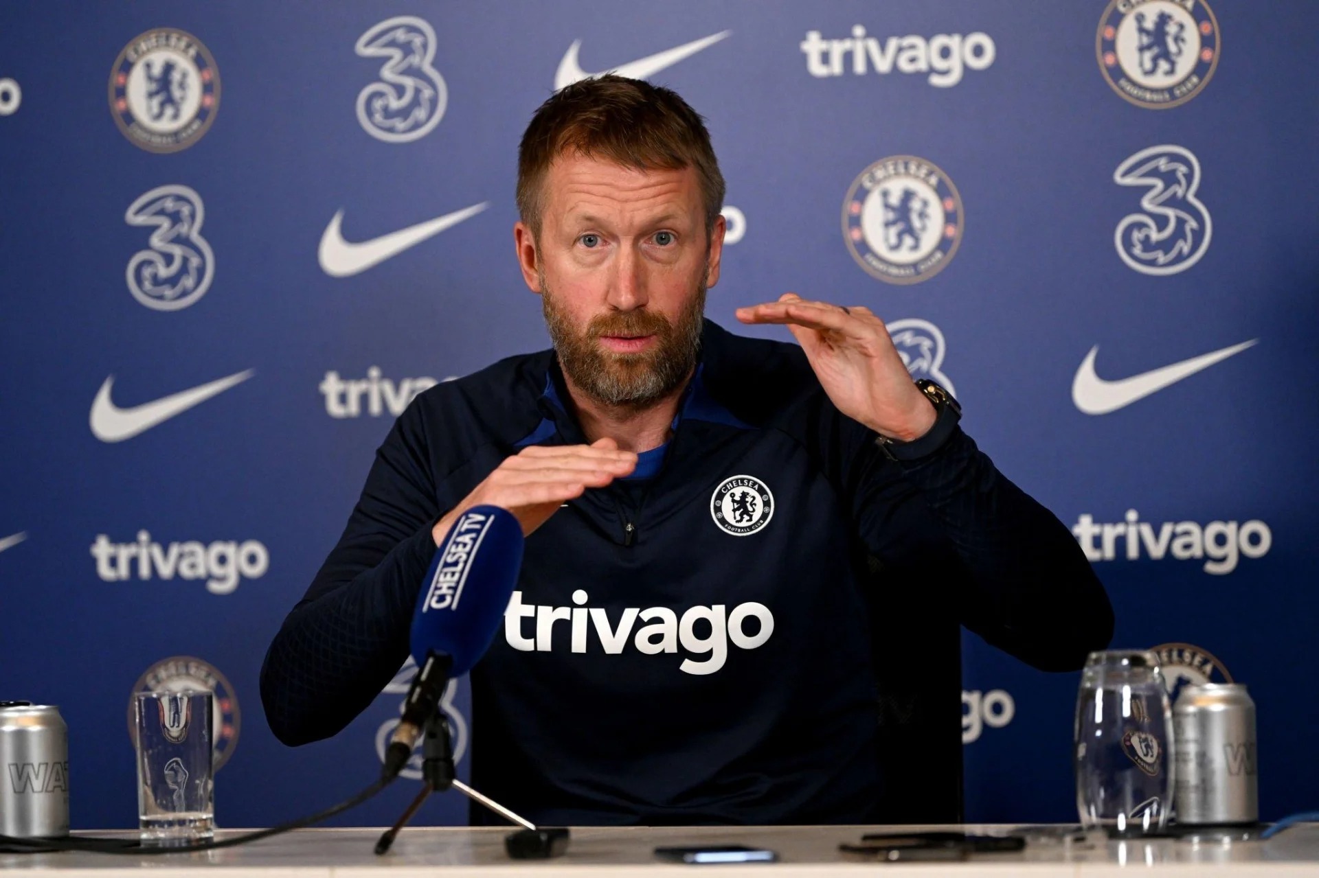 HLV Graham Potter l&ecirc;n &aacute;n c&aacute;ch l&agrave;m việc của Chelsea - Ảnh 1
