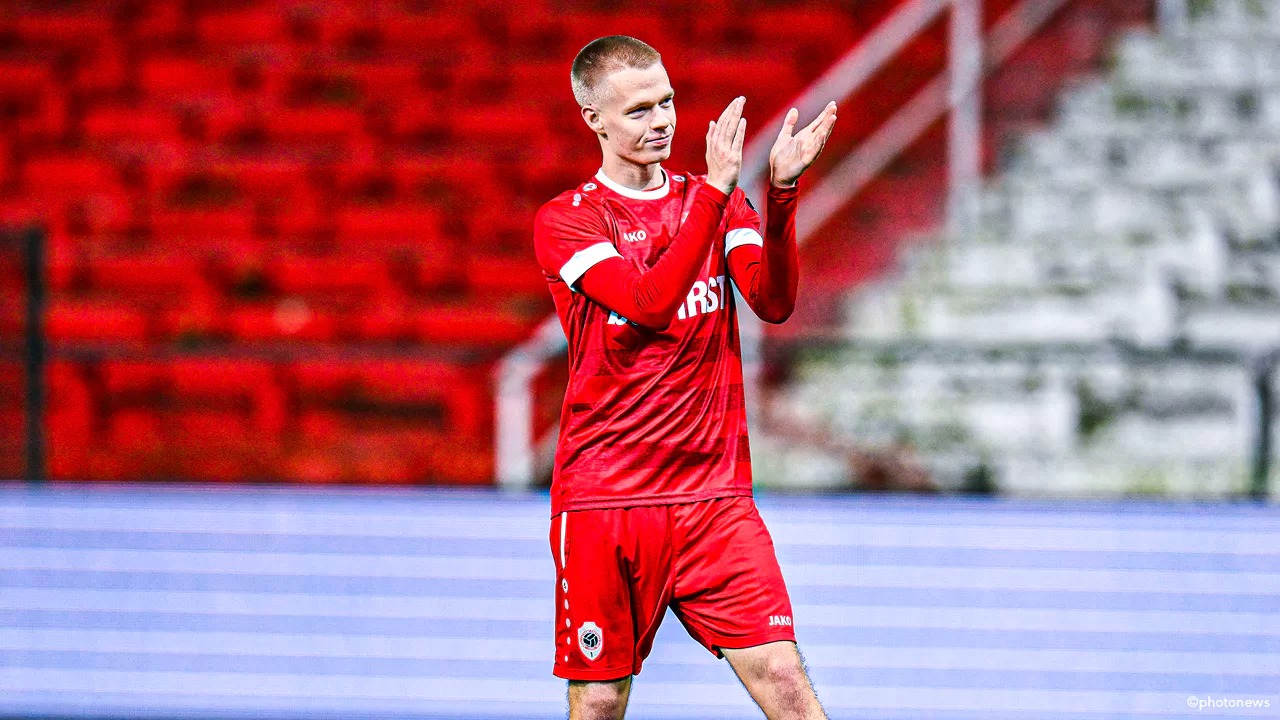 Man United t&igrave;m ra truyền nh&acirc;n 18 tuổi của Casemiro - Ảnh 2