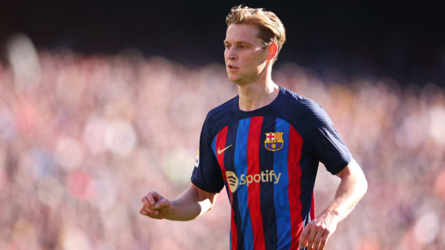 De Jong nghi&ecirc;m t&uacute;c xem x&eacute;t việc chia tay Barcelona - Ảnh 3