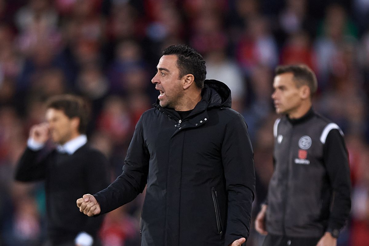 HLV Xavi ch&ecirc; Barcelona kh&ocirc;ng c&oacute; 
