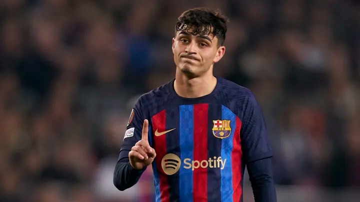 Đội h&igrave;nh hay nhất trời &Acirc;u hiện tại: Napoli quật khởi, Man United mất h&uacute;t - Ảnh 3