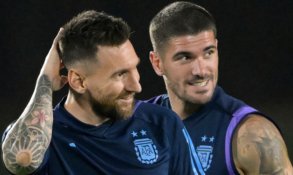 Tin s&aacute;ng 18/3: De Gea vẫn bị TBN ng&oacute; lơ; Messi được rủ tới k&igrave;nh địch Barca - Ảnh 1