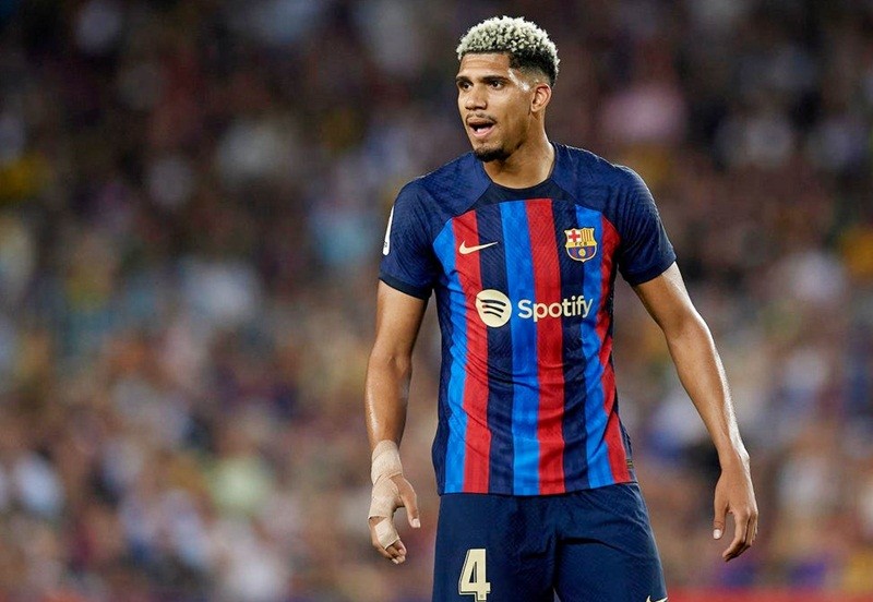 Tin Barca tối 19/3: Messi muốn trở lại; Lewandowski c&oacute; thể rời Barca v&agrave;o cuối m&ugrave;a - Ảnh 1