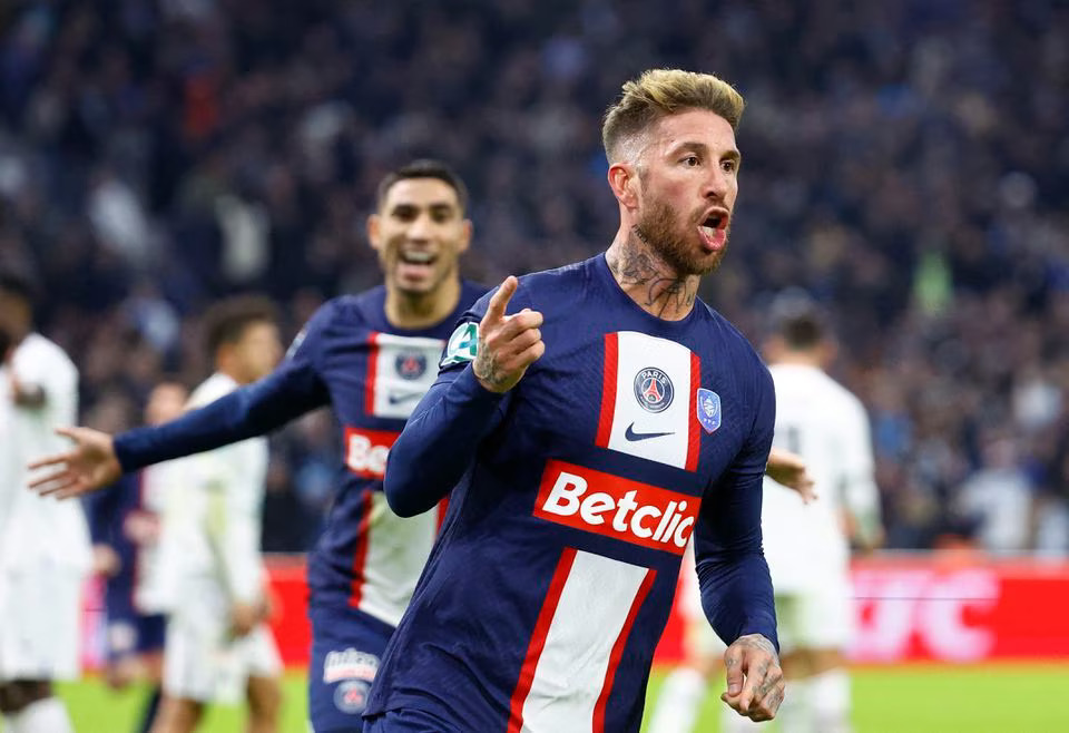 Chủ tịch PSG l&agrave;m r&otilde; tương lai Messi - Mbappe - Ảnh 2