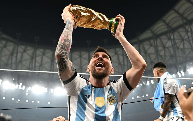 Bản tin tối 26/3: Nagelsmann tới Anh; Messi nhận đặc &acirc;n ở Argentina - Ảnh 3