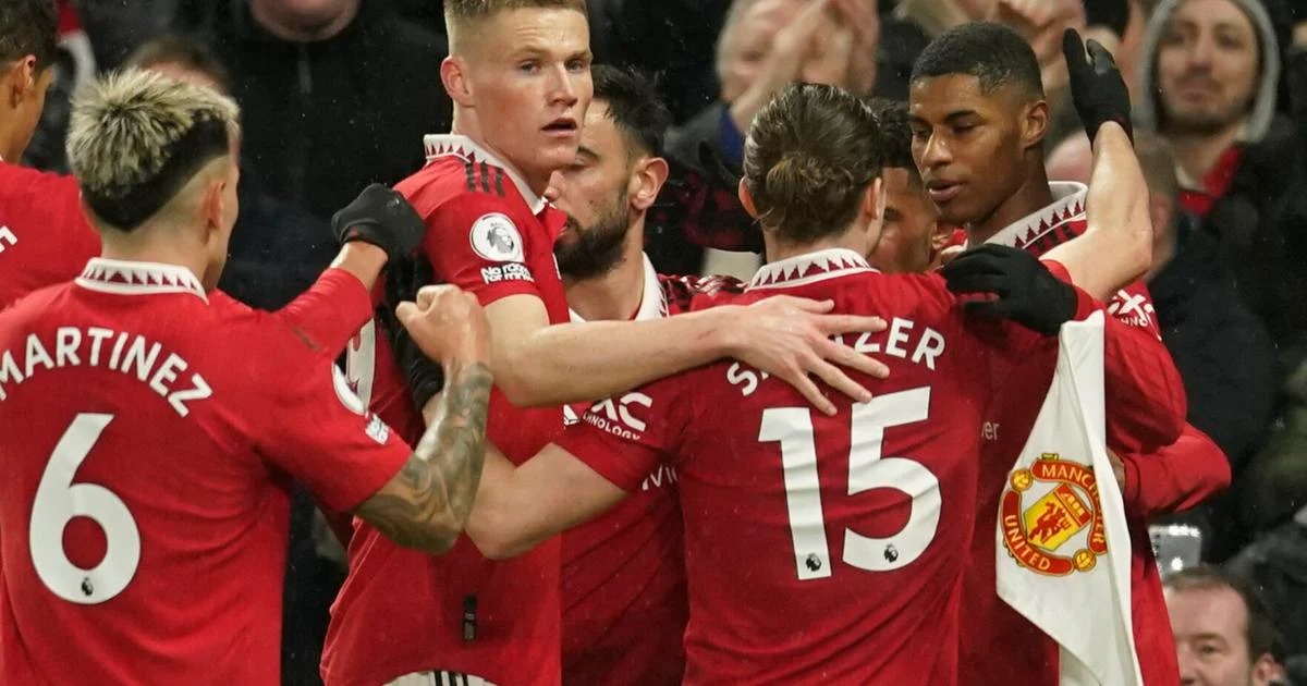 Bản tin s&aacute;ng 6/4: Man United trở lại top 4; Chelsea ch&iacute;nh thức c&oacute; HLV mới - Ảnh 1