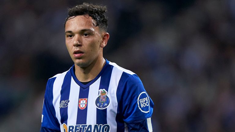 Bản tin tối 7/4: Chủ tịch PSG tức giận Mbappe; Arsenal nổ bom tấn 75 củ - Ảnh 1