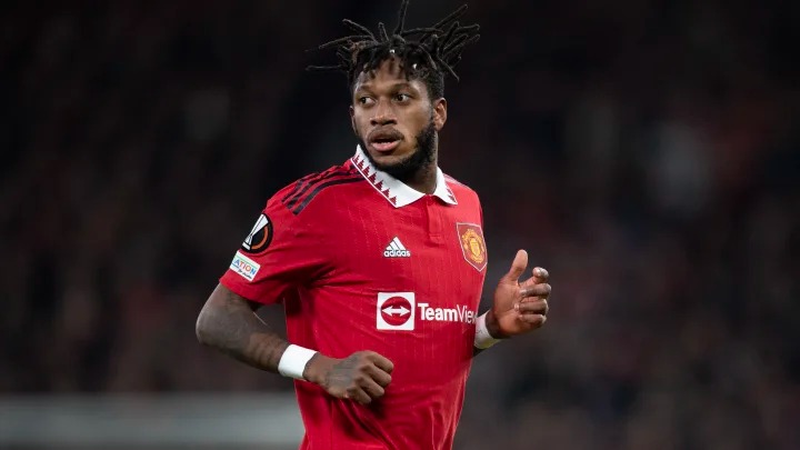 Tin M.U tối 7/4: Fred bị đ&aacute;nh gi&aacute; qu&aacute; thấp; Lộ diện đại gia muốn c&oacute; Martial - Ảnh 2