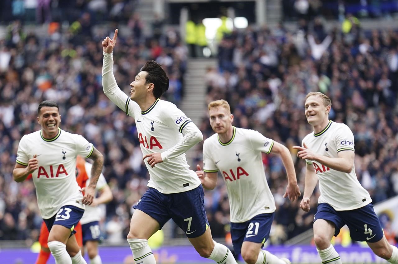Trọng t&agrave;i thi&ecirc;n vị Tottenham ra mặt, sếp lớn muối mặt xin lỗi Brighton - Ảnh 2
