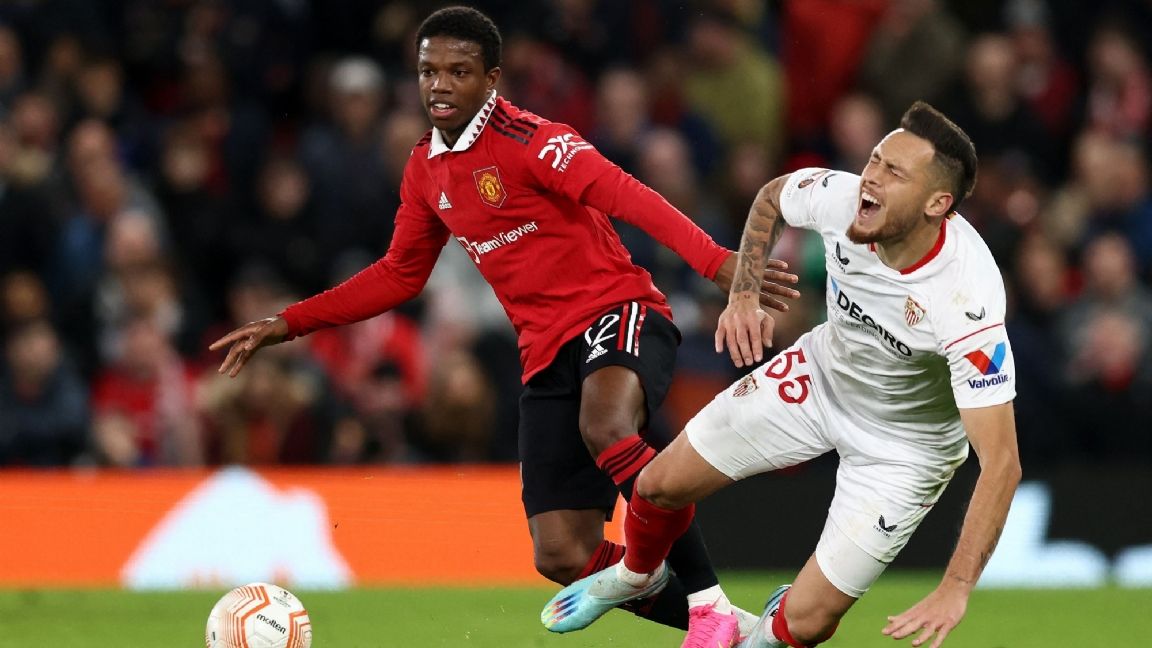 5 điểm nhấn ở trận ho&agrave; như thua của M.U trước Sevilla: 