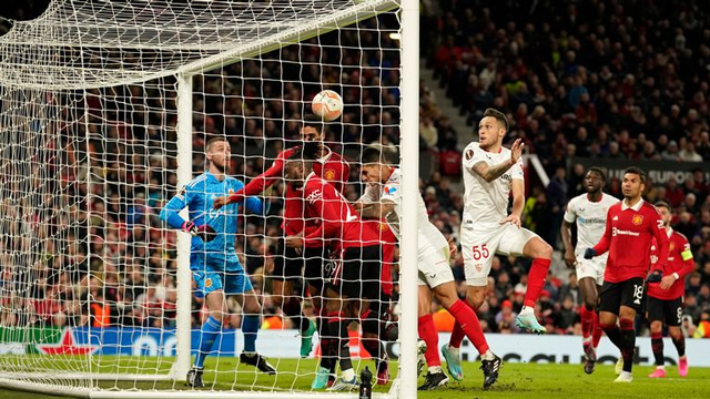 Tin M.U tối 14/4: Casemiro h&eacute; lộ tương lai; Martinez khiến CĐV thở ph&agrave;o - Ảnh 1