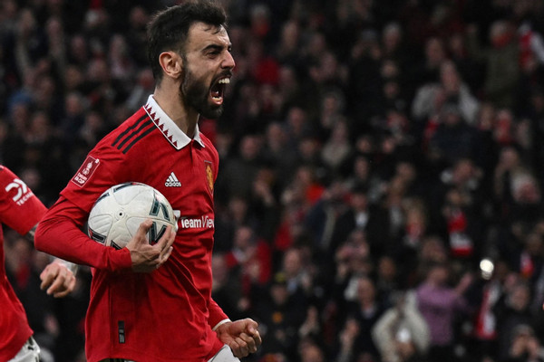 Tin M.U s&aacute;ng 15/4: Đ&oacute;n hung tin về 2 trụ cột; Ten Hag b&aacute;o tin vui về Rashford - Ảnh 2