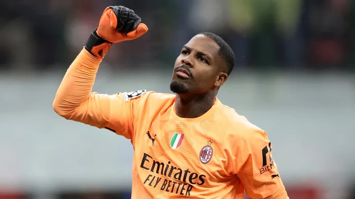 Tin M.U tối 20/4: Dalot chốt tương lai; M.U muốn c&oacute; người h&ugrave;ng của Milan - Ảnh 3