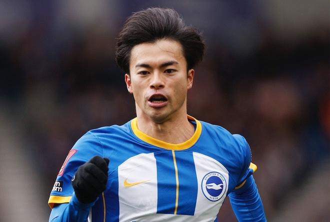 Top 4 ng&ocirc;i sao đủ sức thay thế Sancho ở M.U: Hiện tượng Premier League - Ảnh 4