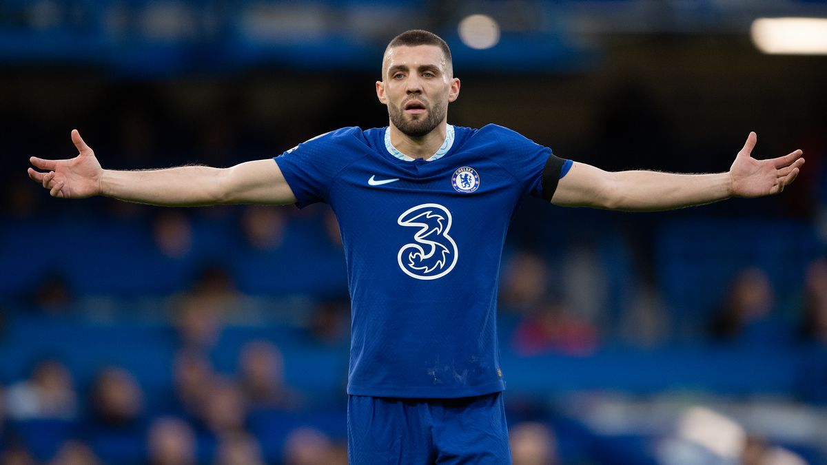 Man United đại chiến Man City v&igrave; &ocirc;ng chủ tuyến giữa của Chelsea - Ảnh 2