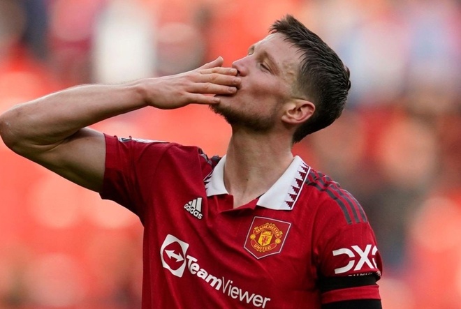 Tin M.U tối 24/4: Ten Hag muốn c&oacute; Ivan Toney; Varane kịp b&igrave;nh phục cuối m&ugrave;a - Ảnh 3