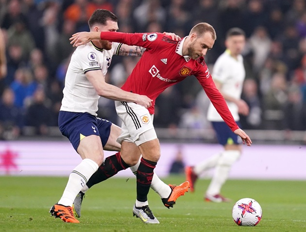 Bản tin s&aacute;ng 28/4: Beckham mời Messi tới MLS; M.U chia điểm đ&aacute;ng tiếc với Spurs - Ảnh 1