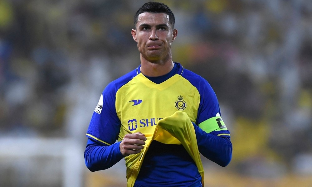 Ronaldo khao kh&aacute;t rời Al-Nassr để trở lại đội b&oacute;ng cũ - Ảnh 1
