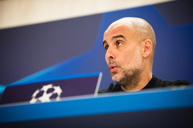 Pep 'sấy t&oacute;c' c&aacute;nh truyền th&ocirc;ng v&igrave; một c&acirc;u hỏi ngớ ngẩn - Ảnh 2