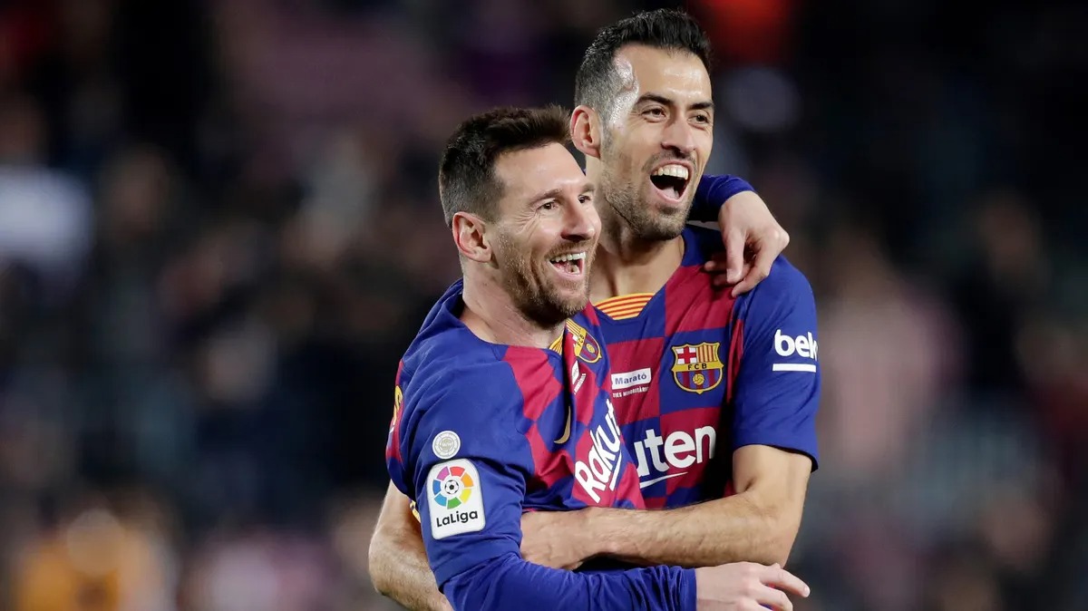 Messi gửi lời tri &acirc;n đầy x&uacute;c động với người bạn th&acirc;n Busquets - Ảnh 1