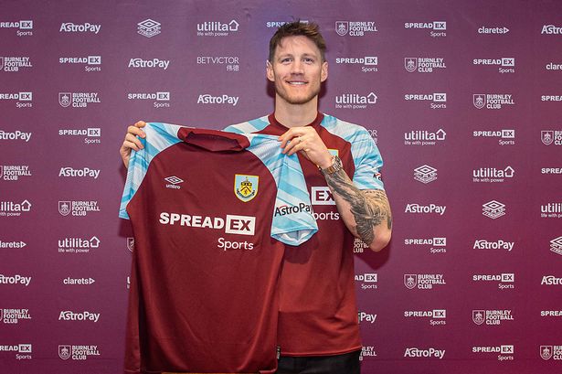 Tin M.U tối 15/5: Chốt thương vụ sao Chelsea; Ten Hag đồng &yacute; để sao M.U ra đi - Ảnh 1