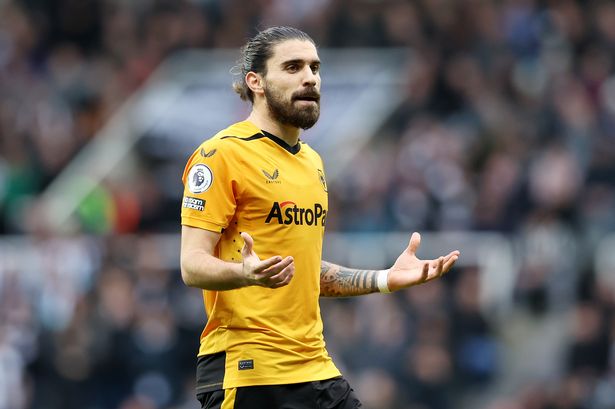 Đem truyền nh&acirc;n Messi l&agrave;m 