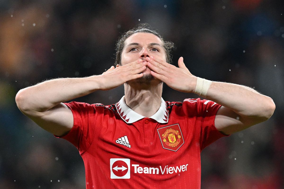 Ng&ocirc;i sao 't&igrave;nh thế' b&agrave;y tỏ t&igrave;nh y&ecirc;u, chốt tương lai với Man United - Ảnh 2